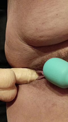 yaller62: 妻のクローズアップ・ディルドショー