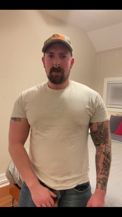 xrustytaylorx: Předvádění nejnovější práce na zadním kusu + Cumshot Got a Lil...
