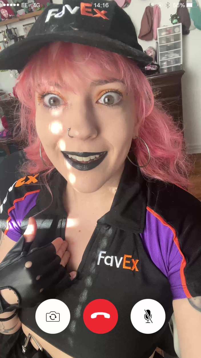 lilredvelvettt: Facetiming a tu ex novia