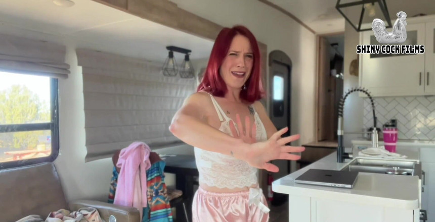 Jane Cane: 「slumber party with my babysitter」はまだ公開日が決まっていませんが、完成してお近くのスクリーンに登場します。