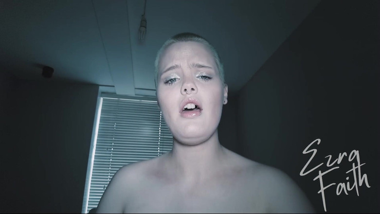 Ezra faith: Директива об удовольствии инициирована: сбой в фемботе - Ezra Faith