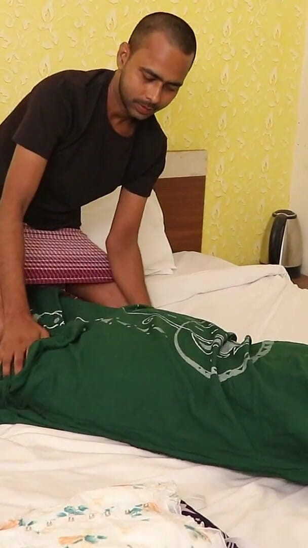 Desi Sex (IndianBlueFilms)