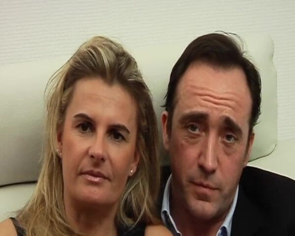 Planete Francaise: Sacanagem francesa milf leva pau grande na porta dos fundos