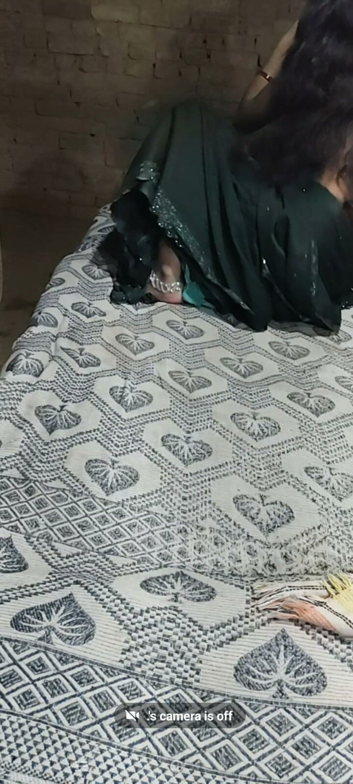 Hindi English: Fucking a Local Girl