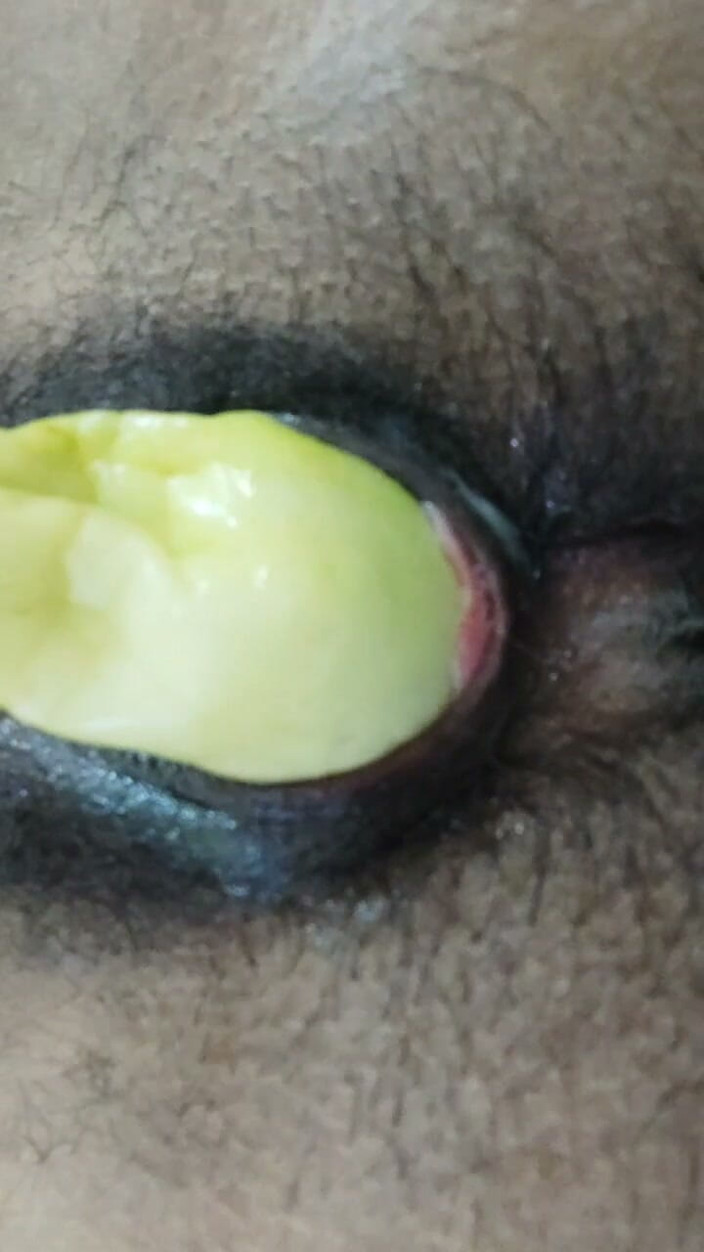 Nidhi_lovesall: Desi Hot Girl Cucumber in Pussy