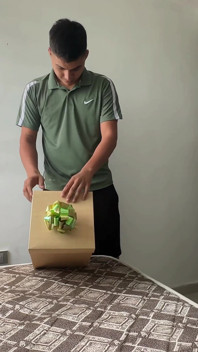 Doy Un Rico Y Jugoso Regalo a Mi Latina Hermanastra Por Venir a Visitarnos, Se Lo Přijít Todo Y Se Lo Meto Por Su Culo