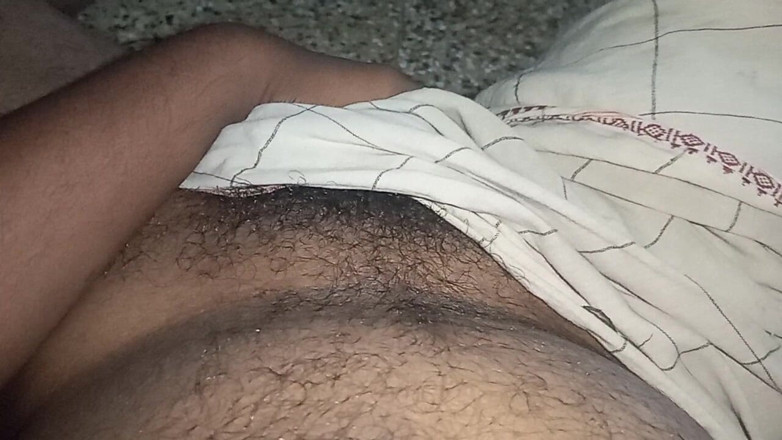 Fucking my wife: 인도 마누라 사무실 방 핥고 따먹기