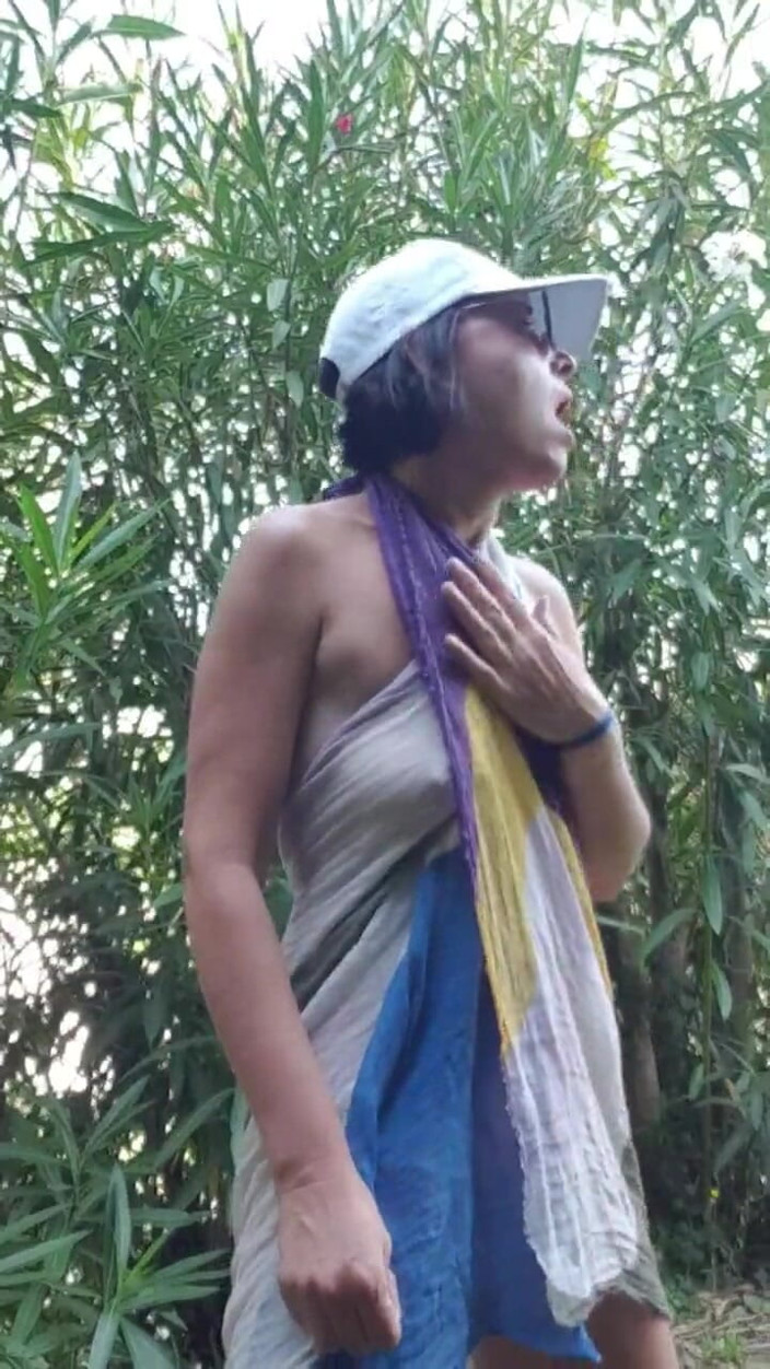 JulieEroticDress: MILF in Public