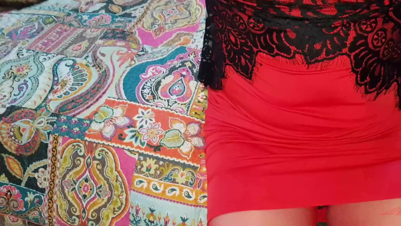 Dani Leg: Dani Leg este doamna în roșu