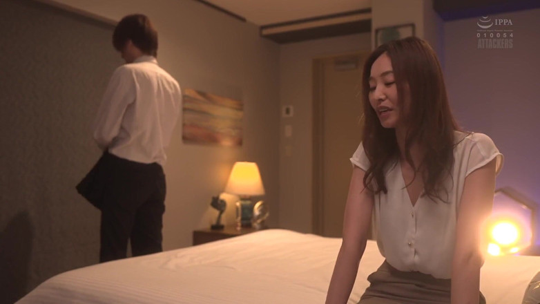 Smooth Time: Business Trip to Shared Room Only to Have Sex with...