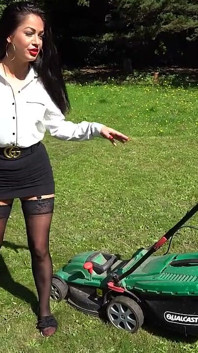 Jess Harington - Trim My Grass