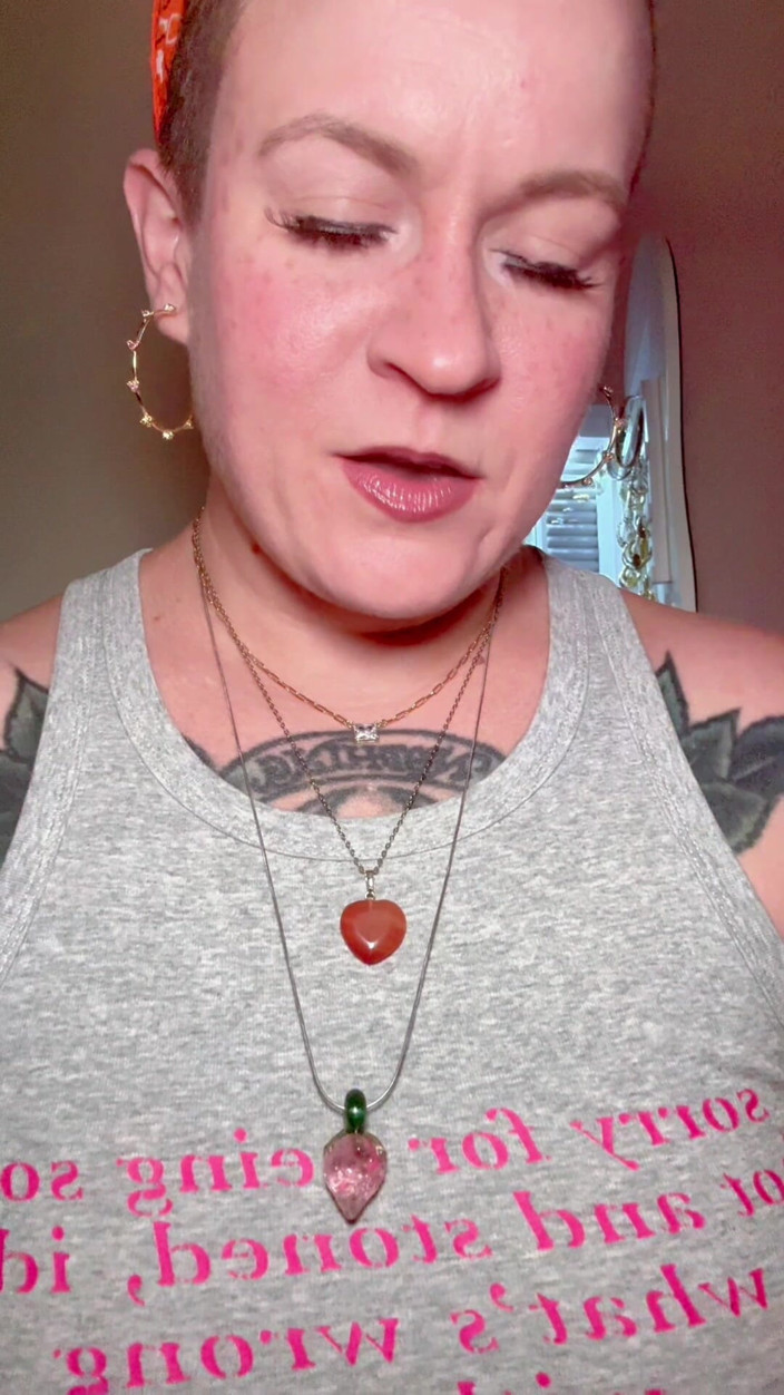 Quinn Marie: POV: Přítelkyně dělá váš make-up na rande večer