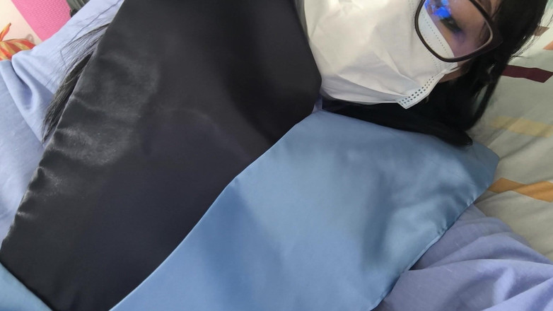 NEGRITA SEXY: Một sinh viên tốt nghiệp chuyên gia kinh tế gần đây...