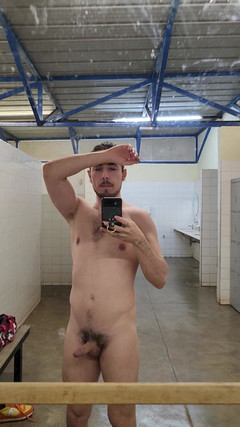 Hakam: Resolvié ir al lado oscuro de mi agujero peludo