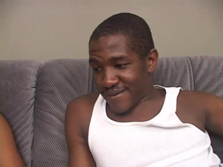 Hot and Wet: Guy watches a black girl shaves her snatch