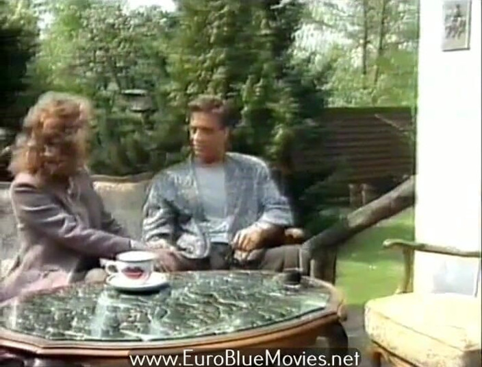 BluePlayer: parphekt ajanbi (1988)