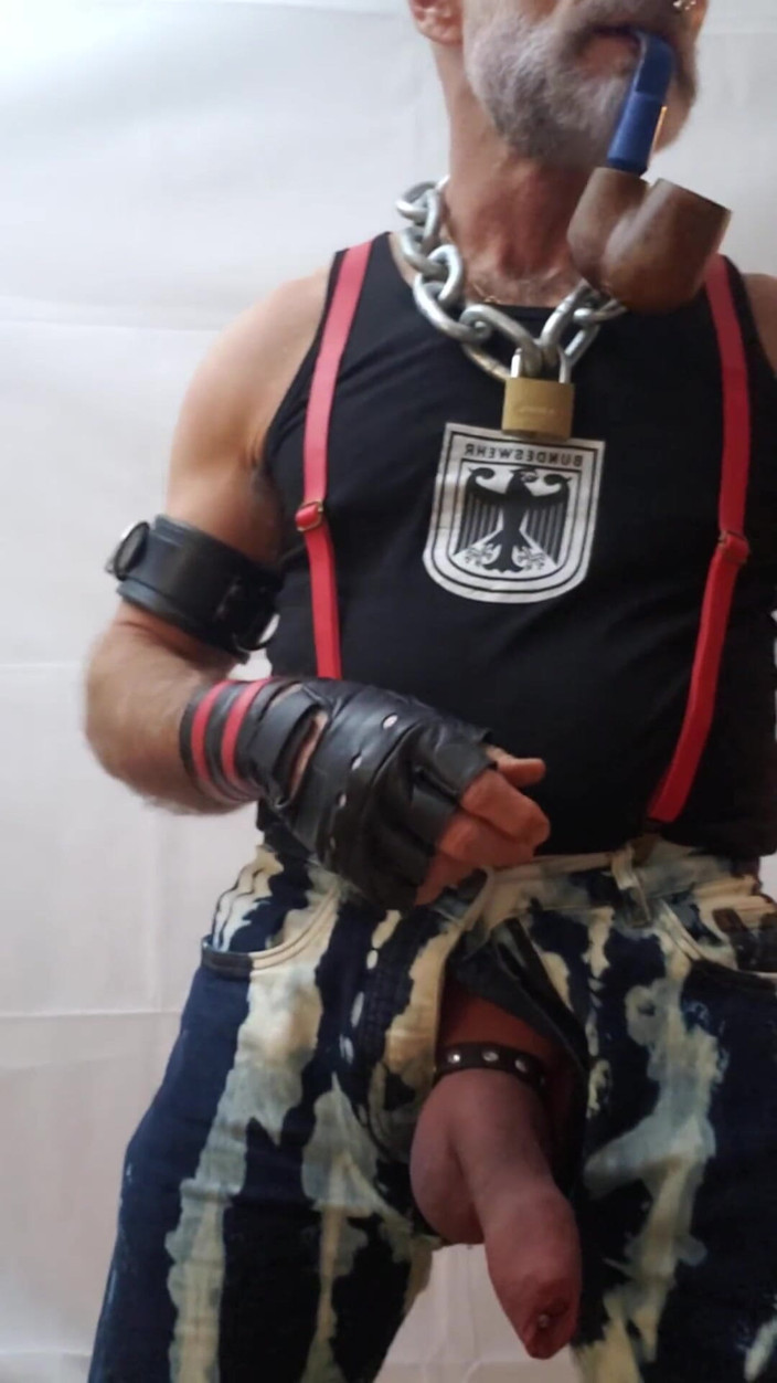 MusclesCigarsFFPig: Bố ống bơm bi và con cu trong ống quái vật