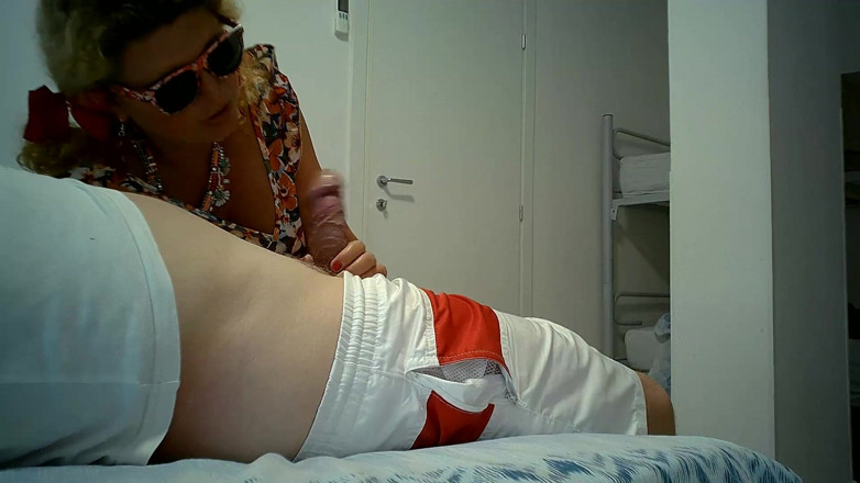 Mike Vonberg: My Girlfriend Gave Me a Blowjob at the Youth Hostel...