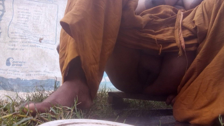 Sadia vabi: 户外德西淋浴