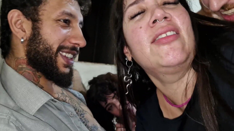 Barbara Fartura: Je filmais mon ami et les bâtards me fourrer leurs