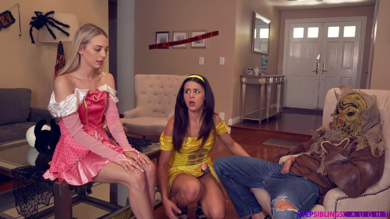 StepSiblings Caught: Step Brothers Trick and Treat - S15:e1