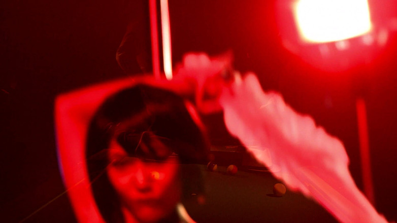 DEUTSCHLAN PORNO XXX: Lesbian penyayang dubur dengan strap-on dan menjilat pantat