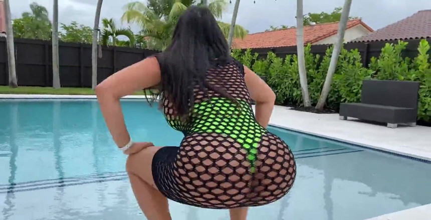 J-Mac: Sexy Latina MILF Julianna Vega Is Looking Fine as Fuck...