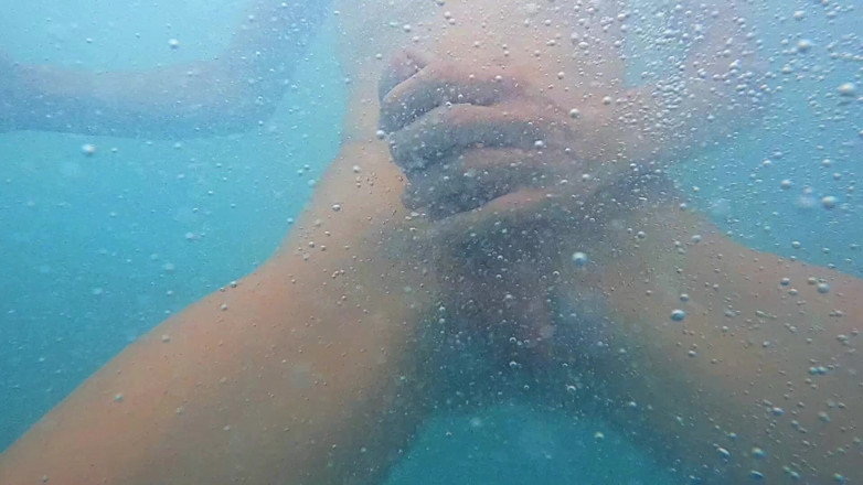 outdoor-fun: Jerk off My Boner in Spa Bubbles in Slowmotion