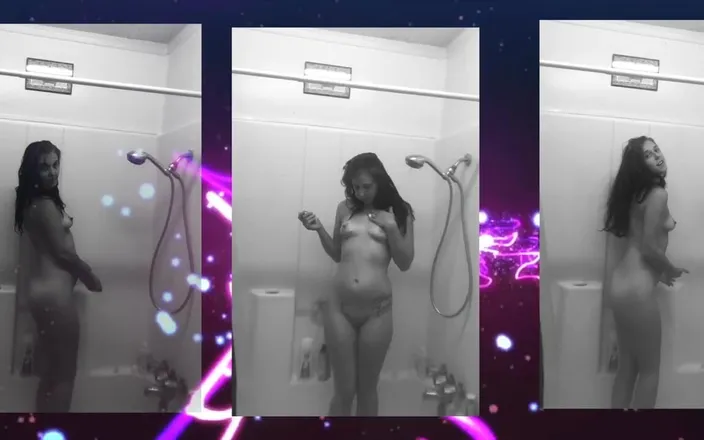 Alli Anderson: Alli Playing in the Shower