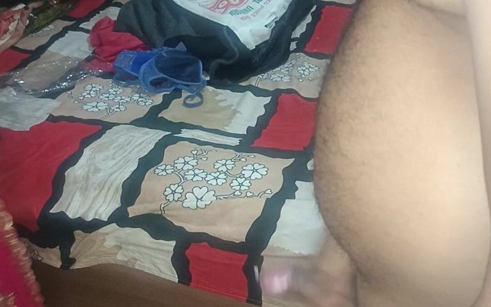 Nightqueen---7838: Bhabhi ji estava indo para algum lugar pronto e eu...