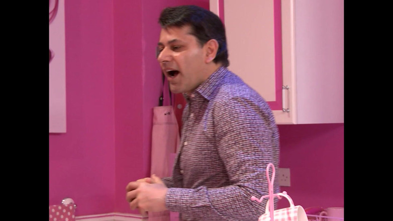 Big Tits World: Він не може встояти перед великою парою цицьок!