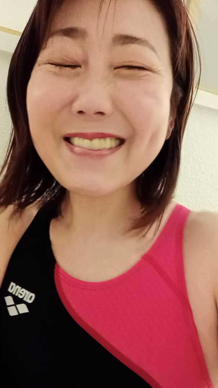 Mayumi Kanzaki: Wearing a Competitive Swimsuit