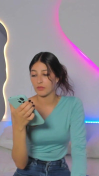 When I'm Alone in My Room, I Want to Masturbate Nonstop