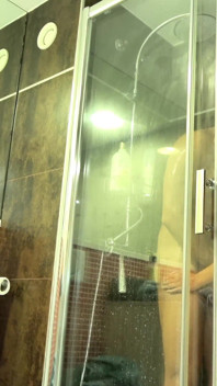Wifebucket amateurs - il nostro video di sesso in doccia calda