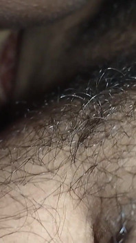 Desi Bhabhi'nin poposu Hintçe'ye vuruldu