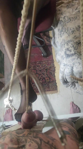 Goode Girl: Goode Girl Unholy Crucifix – penderaan telur pt2