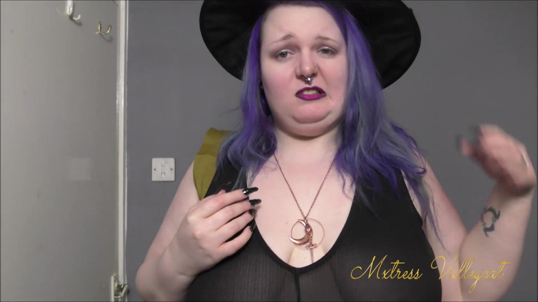 Mxtress Valleycat: Shrinking you down and taking you shopping with me