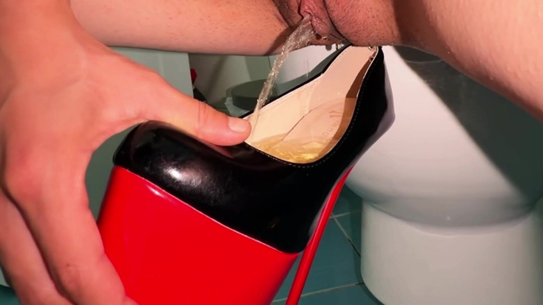 Hot wife biba: Stepmother Pee in Her Heels and Fill High Heels with...