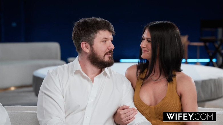 Wifey: Wifey Hubby Watches as His Horny Wife Sienna Rae Gets...