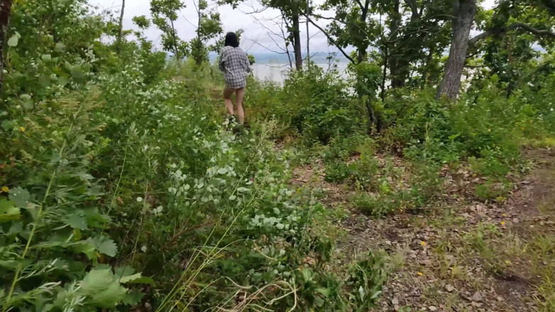 MissPopa: Tanpa seluar di hutan sejuk