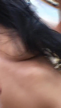 Curvă Ahegao Își umple pizda picurândă cu jucărie de sticlă
