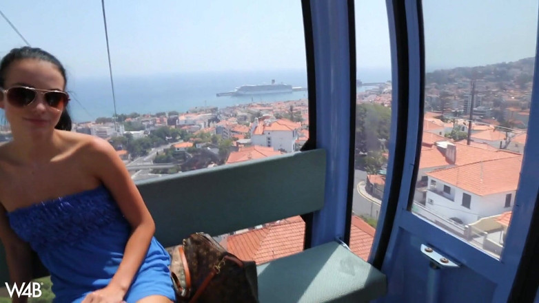 Watch4beauty: Beautiful Tourist