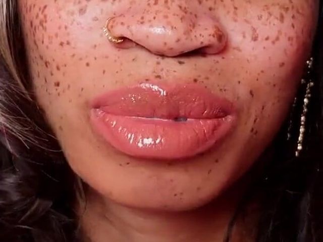 Kissing Humiliation 8 (Goddess Rosie Reed)