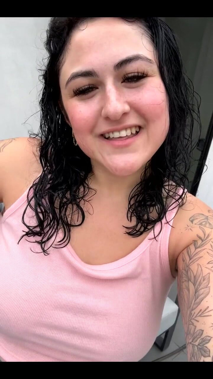 Josie Jaxxon: Dobré ráno kozy z La!