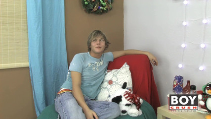 Boy Crush: Dillon e sua luz de carne de natal