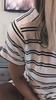 พรหมจรรย์ดิลโด้สองกางเกงในตูดและหี