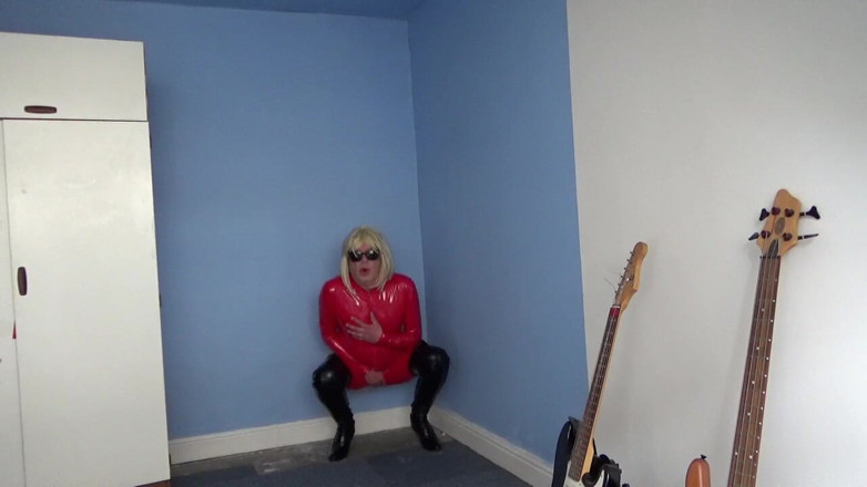 Leather Kirsten: Pvc Catsuit