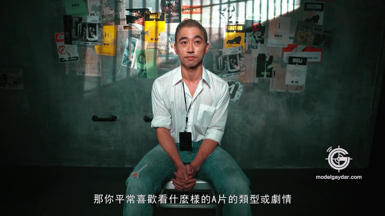 Model Media Cam: 의붓아들한테 따먹히는 거유 밀프