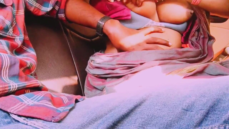 Telugu honey lips: Villege Aunty with Son in Law Car Sex Telugu Dirty...