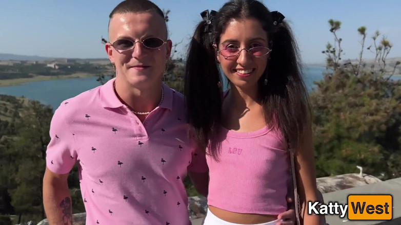 Katty West: Barbie spielen und ken wurden zu einem bisexuellen dreier